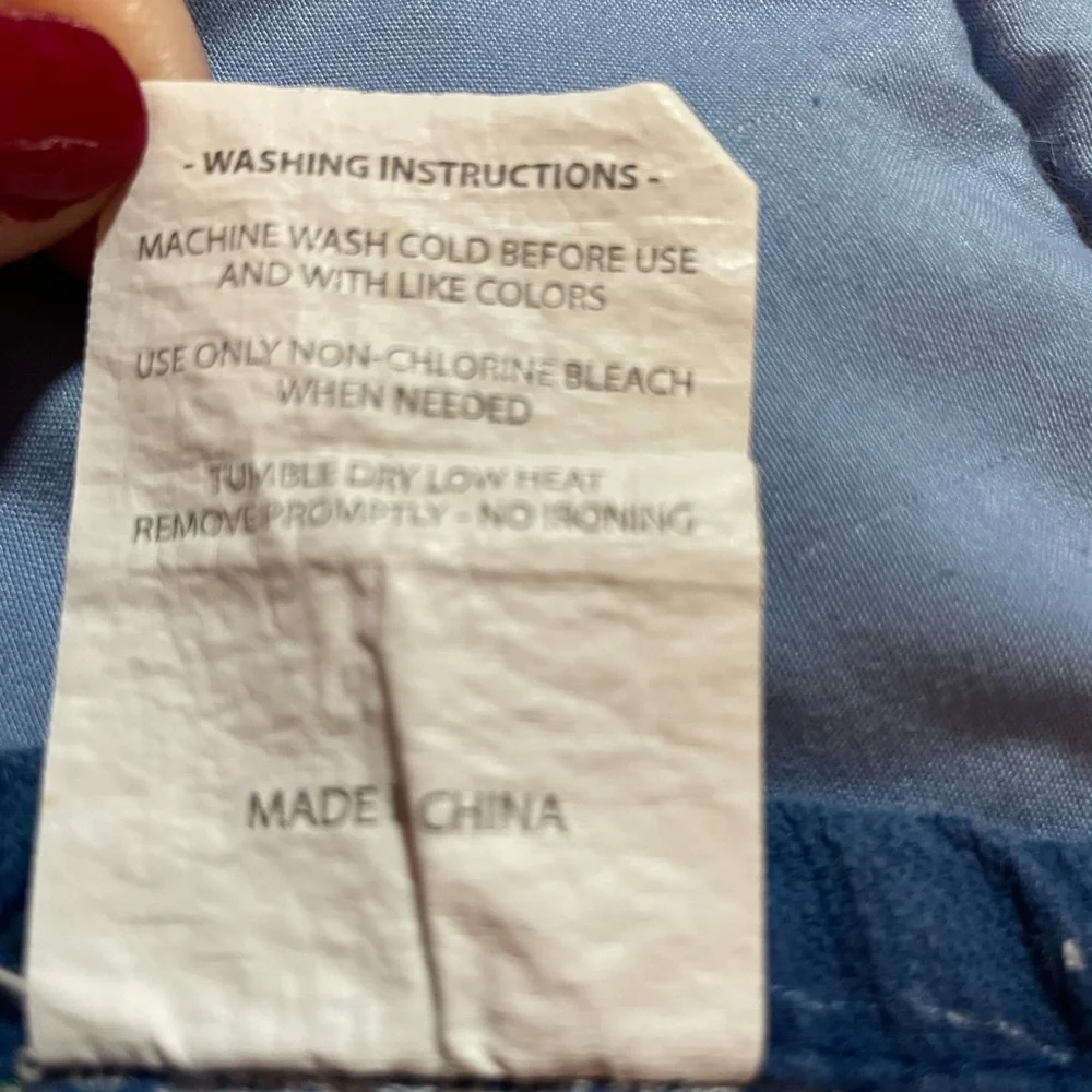 Schlitterbahn Waterparks and Resorts beach towel Velour blue green white striped
